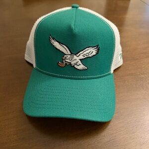 New Era Philadelphia Eagles Kelly Green A Frame Trucker Mesh Hat